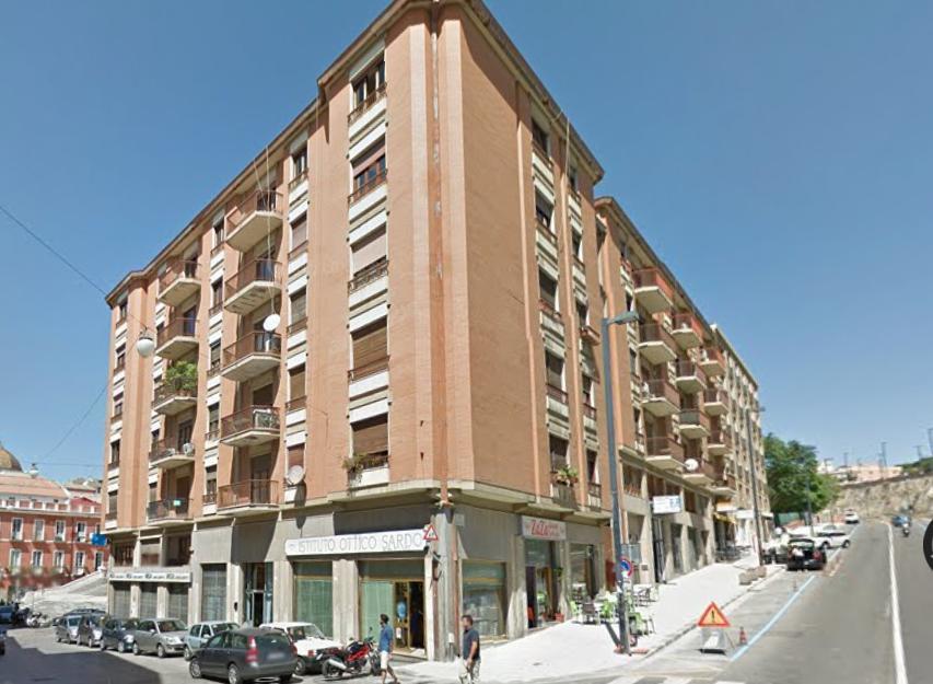 Domus Yenne Suites Cagliari Bagian luar foto