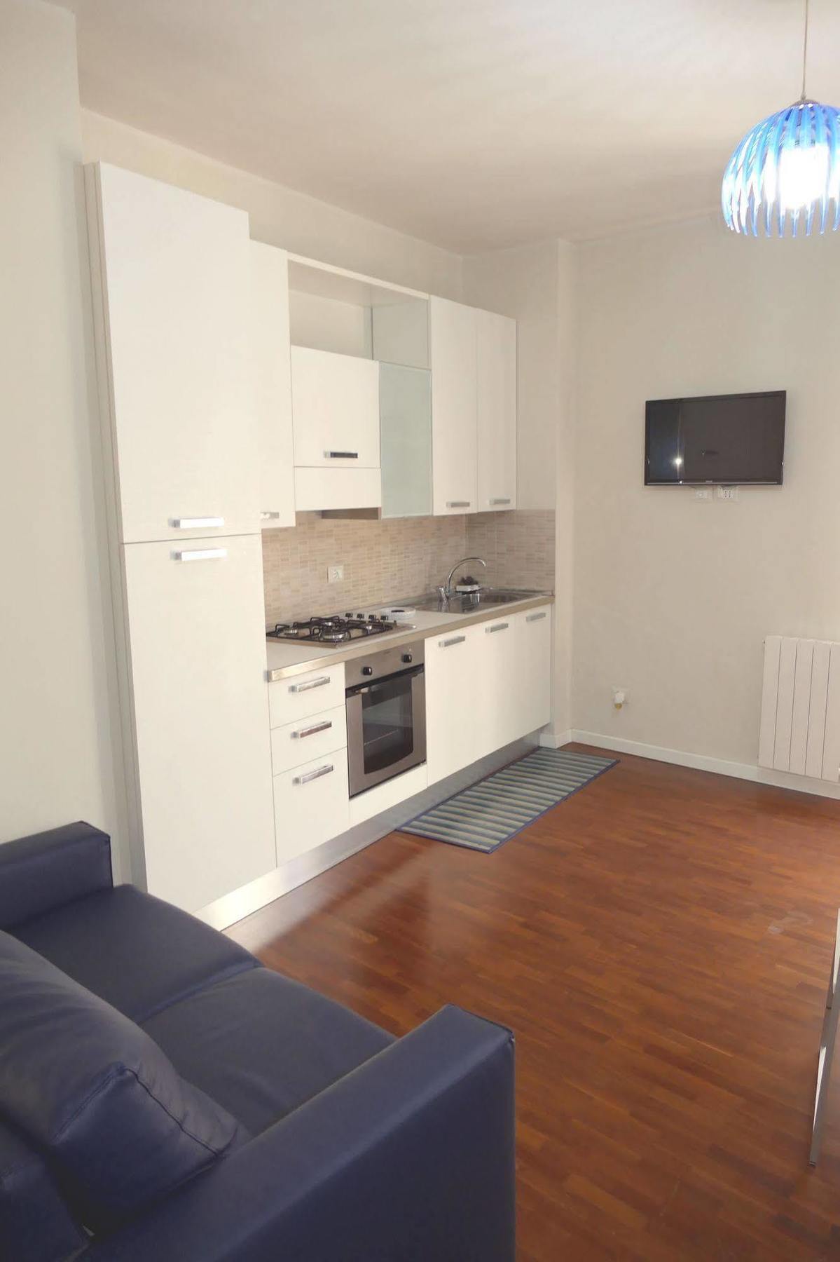 Domus Yenne Suites Cagliari Bagian luar foto